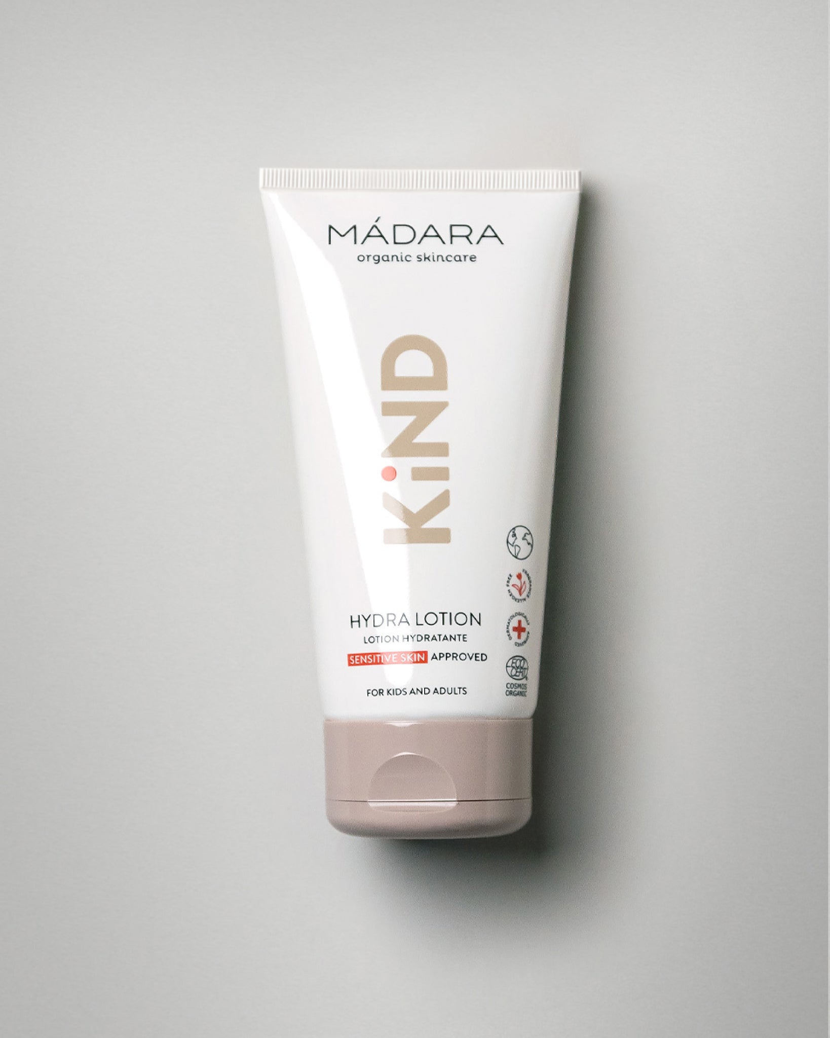 MÁDARA Organic Skincare kind hydra lotion A4467 lotion product photo on plain background.