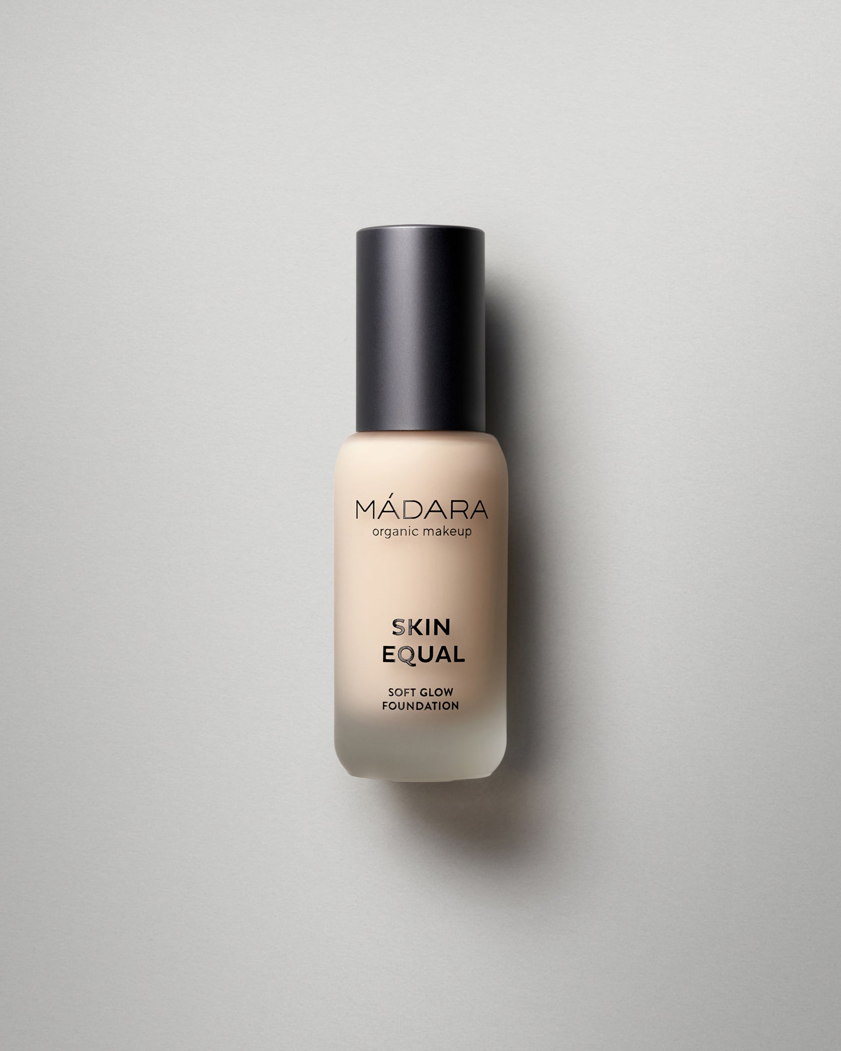 MÁDARA Organic Skincare soft glow foundation porcelain A6051 foundation product photo on plain background.