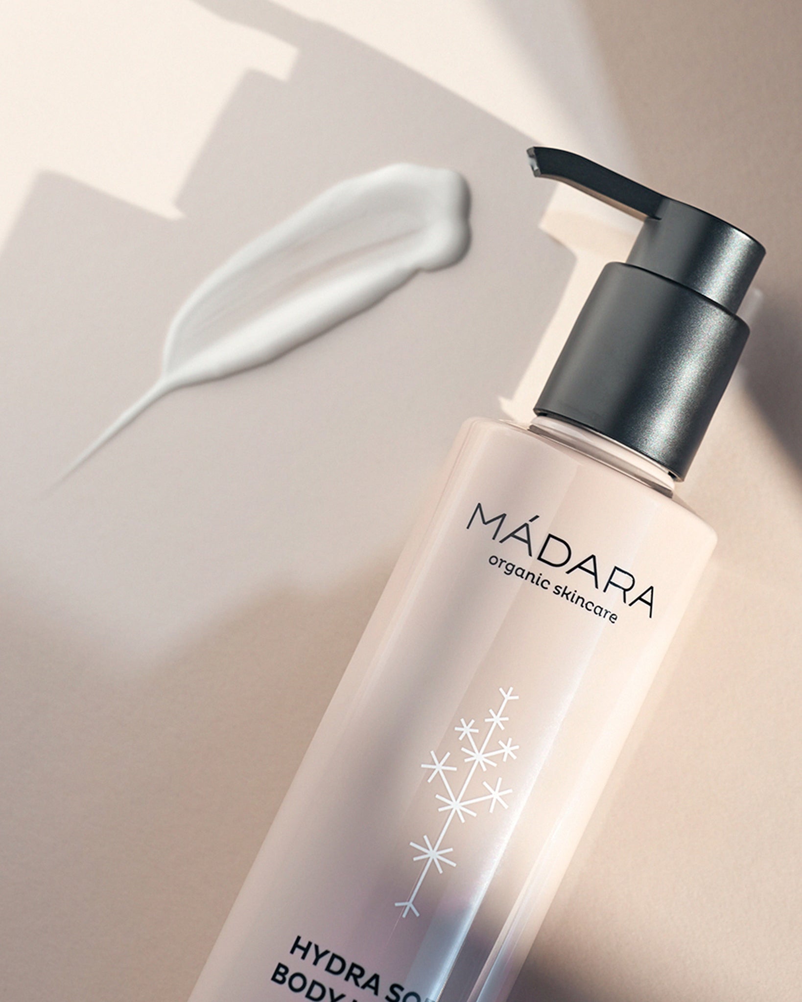 MΓDARA Organic Skincare body lotion A1112 lotion product photo on plain background.