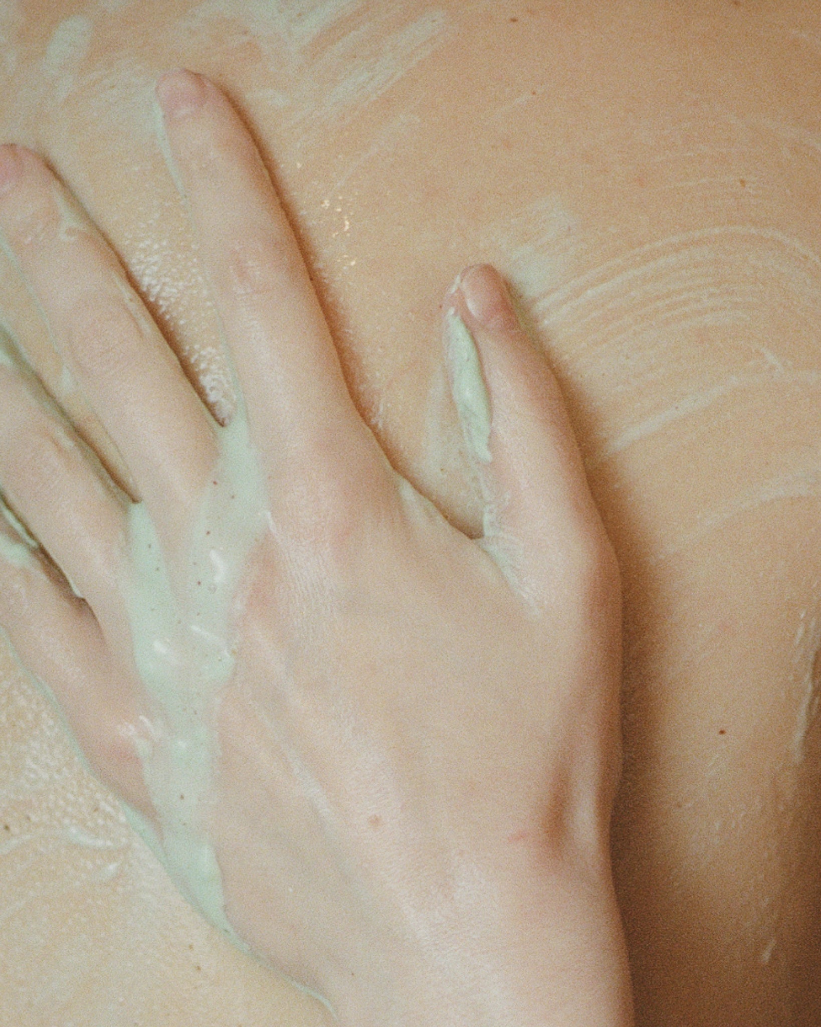 MΓDARA Organic Skincare vegan body peel A1252 product photo on plain background.