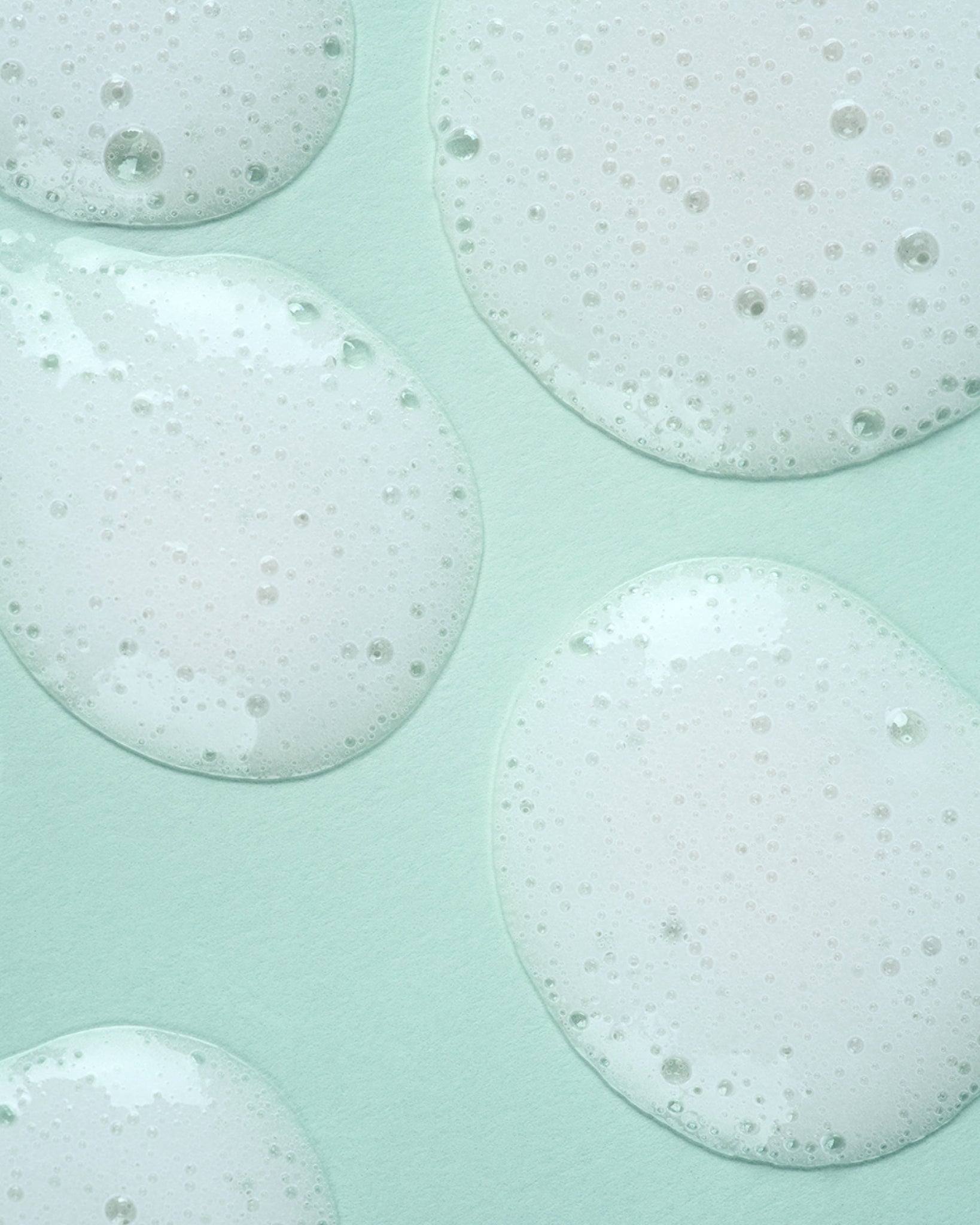 Texture close-up of MÁDARA Organic Skincare sebum control skin wash A2004 �swatch demonstrates consistency and finish.