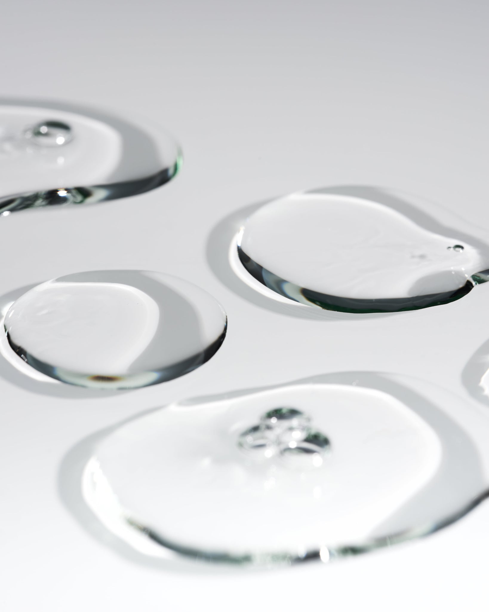 Texture close-up of MÁDARA Organic Skincare cbd cannabidiol concentrate A3262 �swatch demonstrates consistency and finish.