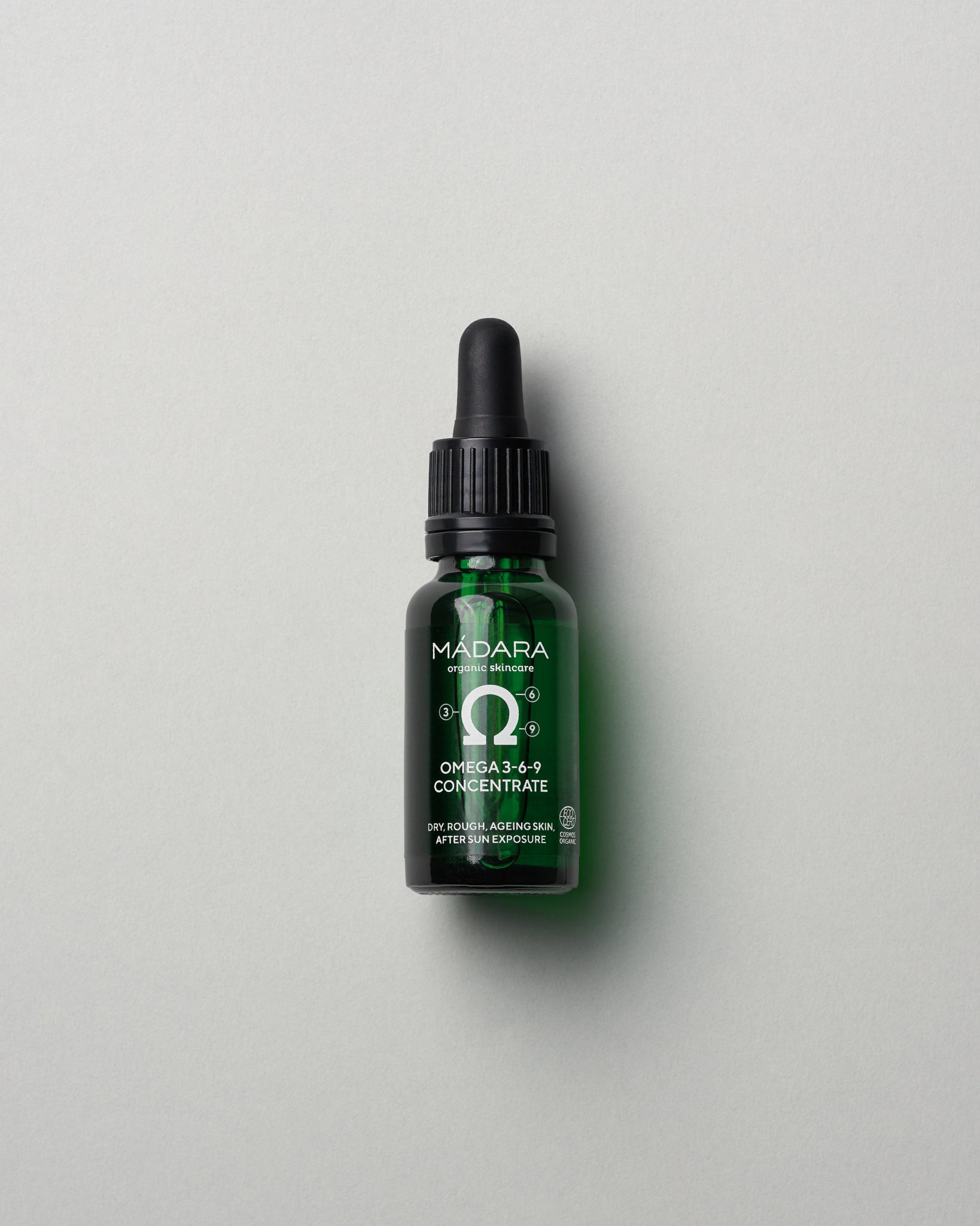 MÁDARA Organic Skincare omega 3 6 9 concentrate A3263 product photo on plain background.