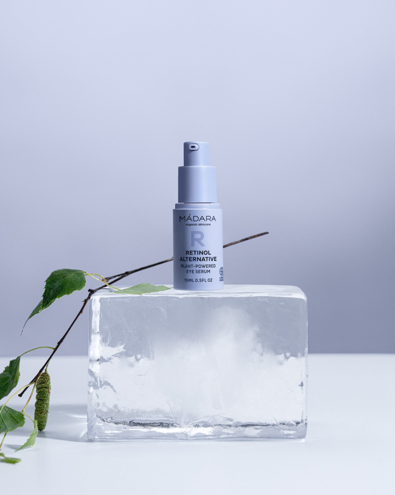 MÁDARA Organic Skincare retrinol alternative eye cream A3365 face cream product photo on plain background.